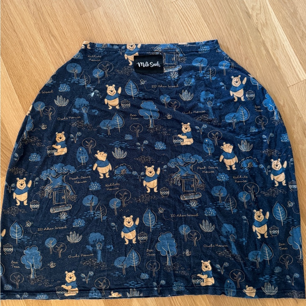 Used Winnie the Pooh Milk Snob 5 in 1 nursing/car seat cover